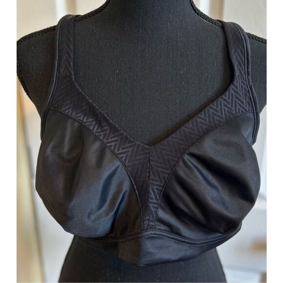 Playtex Bra Size 38DD - Picture 1 of 3